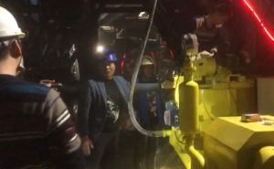 中铁一局拱顶带模注浆一体机施工现场